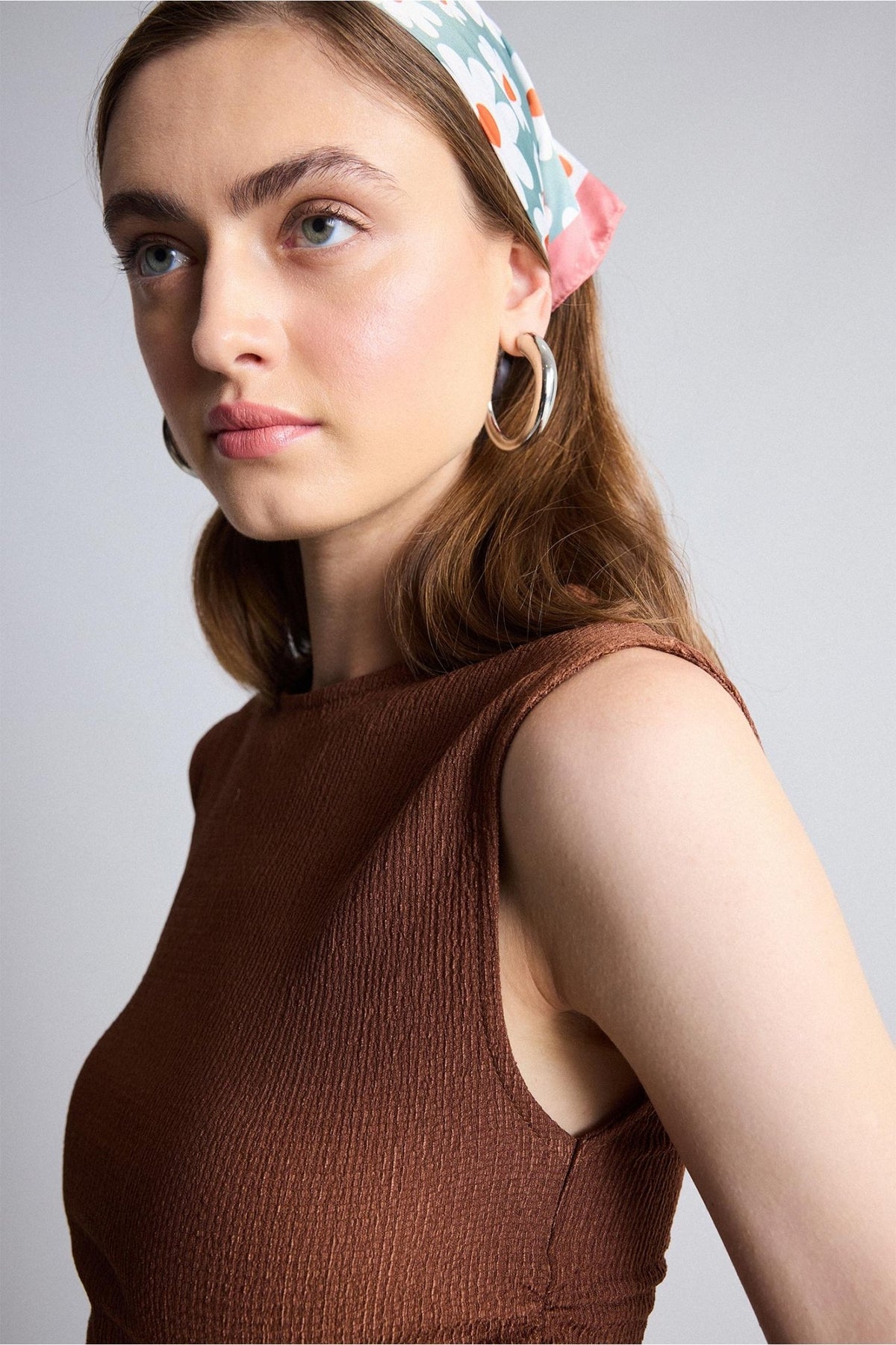 Slim fit top crinkle fabric | Elora Venecci